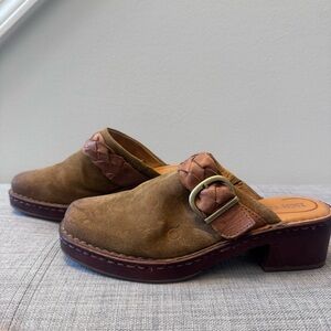 Børn Women's Tan Leather Mules with Braided Strap Size 9